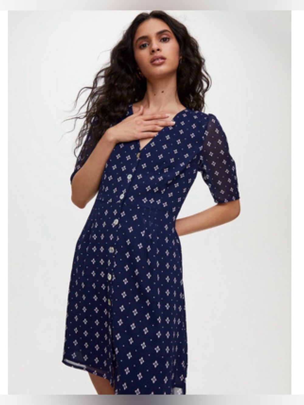Wilfred Aritzia Navy Blue Puff-Sleeve Floral V‑Neck Button Front Mini Dress